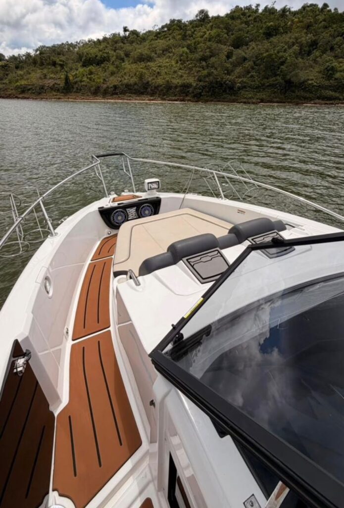 Focker 300 F-Design 2024 seminovo — foto 13