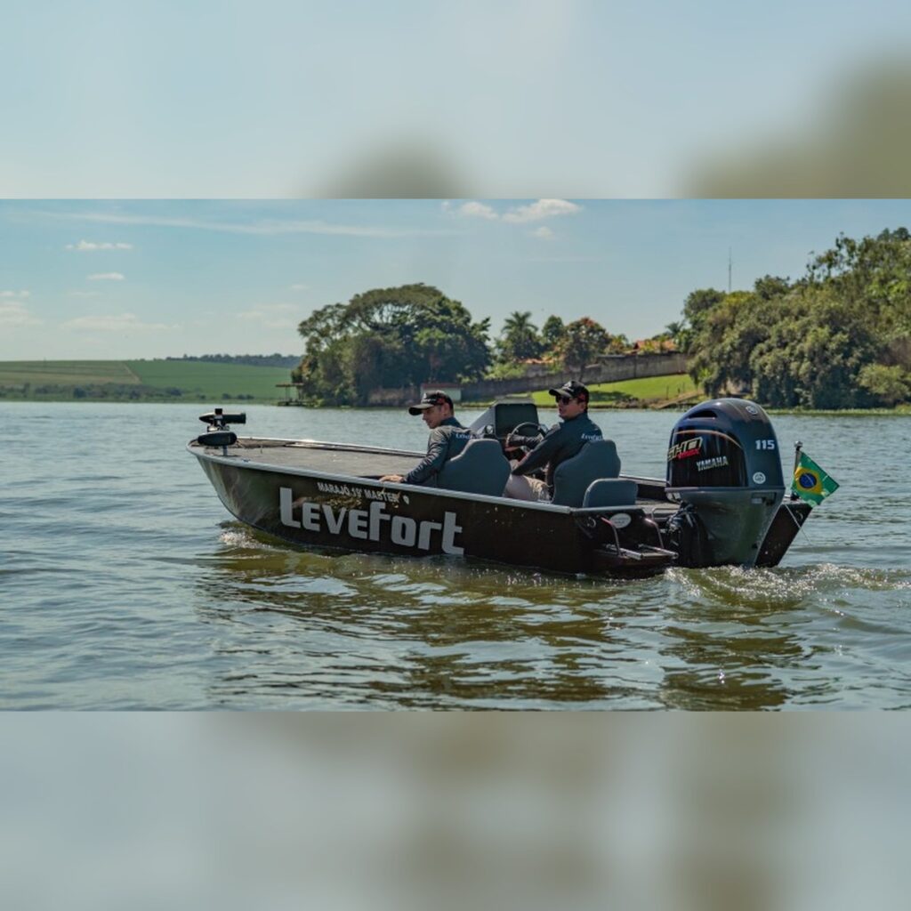 Barco Levefort Marajó 19 Master Bass Edition