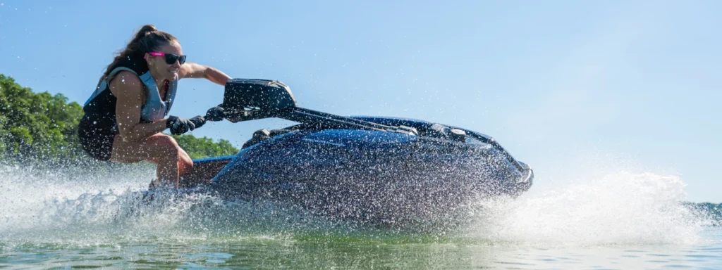 Jet Ski Yamaha SuperJet 2027 — foto 7